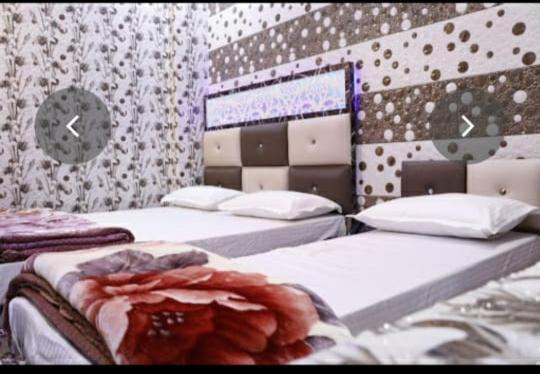 Hotel Pari Jalandhar Eksteriør billede