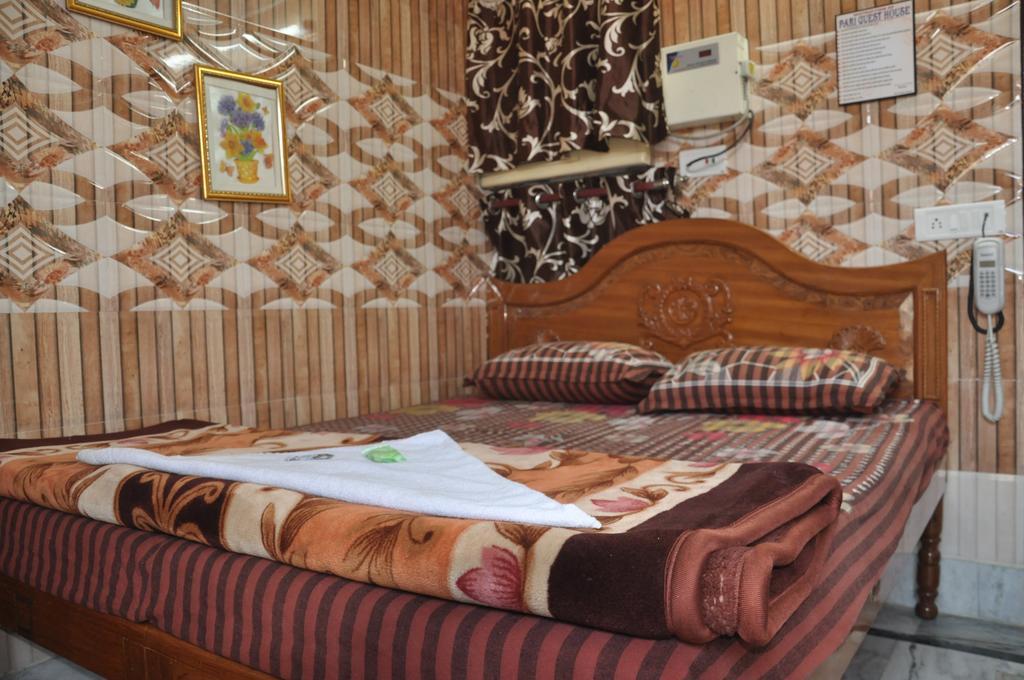 Hotel Pari Jalandhar Eksteriør billede